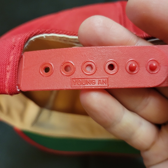 Vintage GMC Trucks Hat Snapback Cap Patch Red - Picture 3 of 7